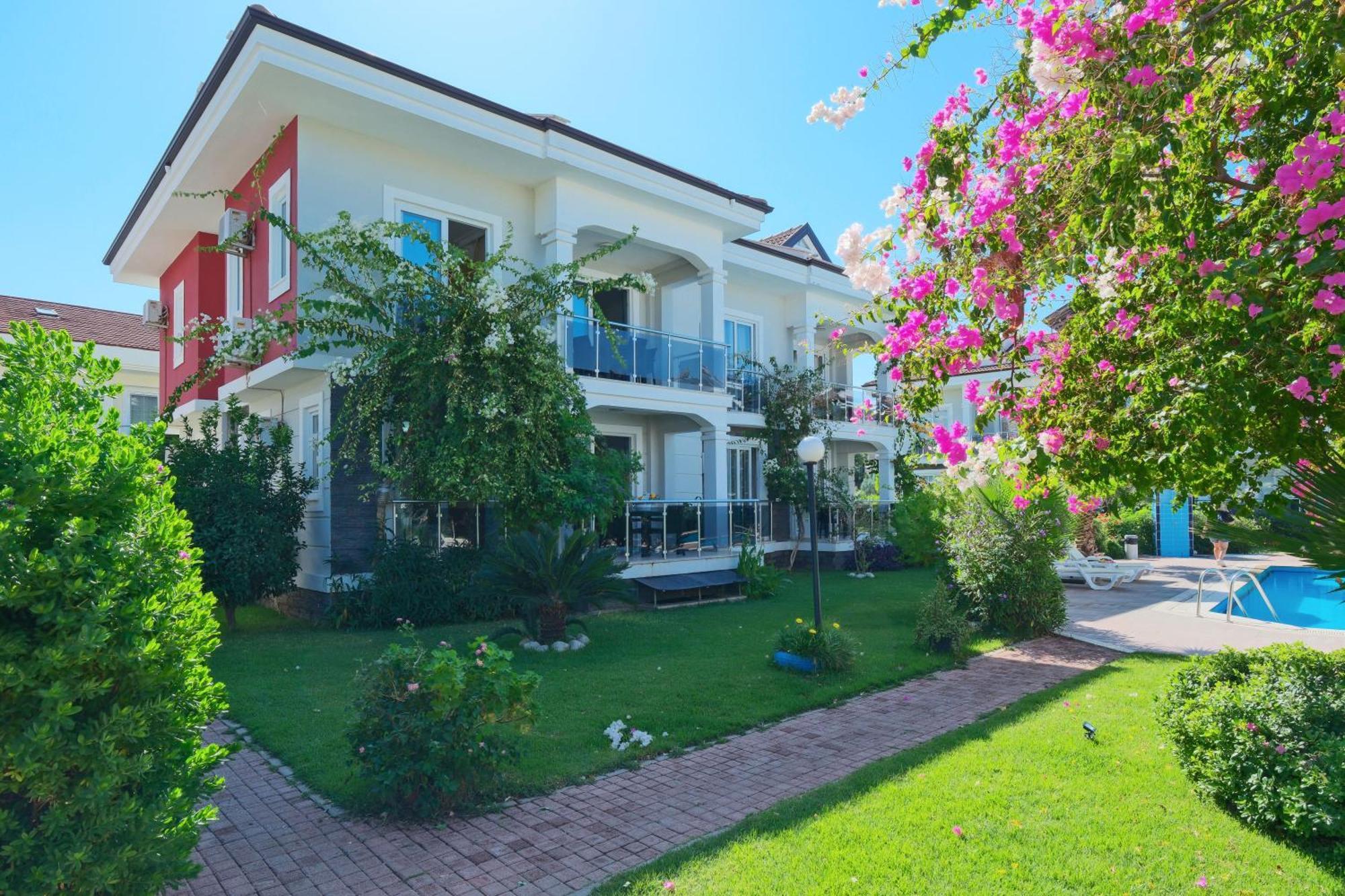 Legend Apartments Fethiye Exterior photo